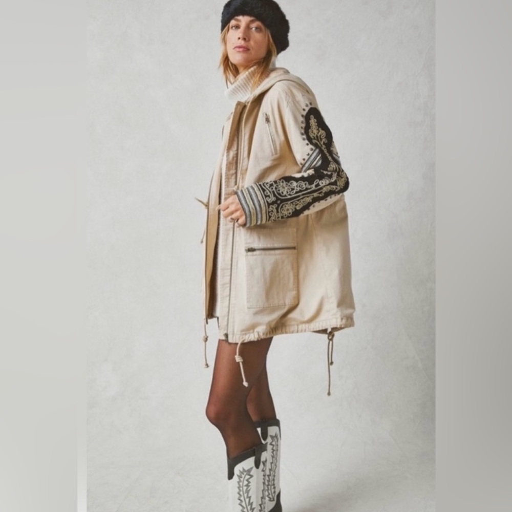 NWT FREE PEOPLE WE THE FREE MILITARY JACKET 🔥🔥